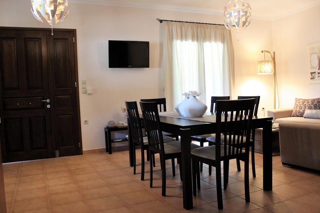 Aletro Villa Áyios Nikítas Exteriör bild